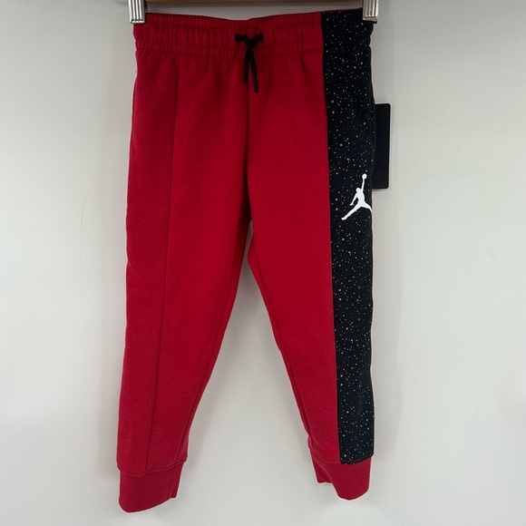 Jordan Boy’s Red and Black Sweatpants Size 4 XS New with Tag - Picture 2 of 12